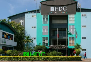 ހައުސިން ޑިވެލޮޕްމަންޓް ކޯޕަރޭޝަންގެ އޮފީސް އިމާރާތް/ ފޮޓޯ: މިހާރު