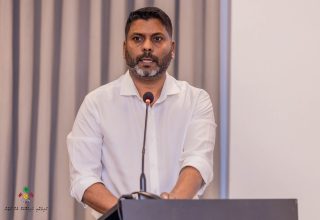 ސްޕޯޓްސް މިނިސްޓަރ ރާފިއު: ފޮޓޯ/ މިނިސްޓްރީ