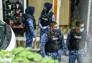 ފުލުހުން މާލޭގައި ހަރަކާތްތެރިވަނީ/ ފޮޓޯ: އަދަދު