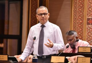 މަޑުއްވަރީ ދާއިރާގެ މެމްބަރު އާދަމް ޝަރީފް އުމަރު