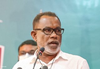 މަޖިލީހުގެ ރައީސްކަމަށް ނަން ހުށައަޅާފައިވާ، ޕީއެންސީގެ ޗެއާޕާސަން އަބްދުލްރަހީމް އަބްދުﷲ.