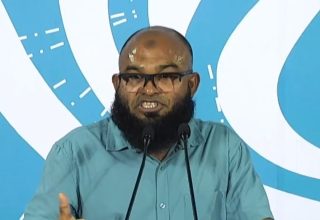 މެމްބަރު ޝަރީފް: ފޮޓޯ/ ސަންގު
