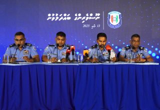 ފުލުހުން ބޭއްވި ނޫސްވެރިންގެ ބައްދަލުވުމުގެ ތެރެއިން: ފޮޓޯ/ ސަންގު