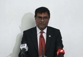 އުއްތަމަފަނޑިޔާރު ޑރ މުއުތަސިމް އަދުނާނު