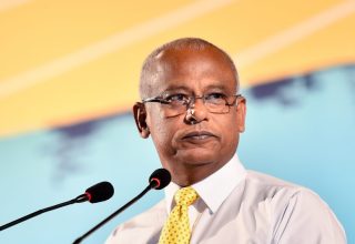 ރައީސް ސޯލިހު: މީގެ ކުރިން އެމްޑީޕީއިން ބޭއްވި ޖަލްސާއެއްގެ ތެރެއިން - ފޮޓޯ: އަހުމަދު ޝުރާއު