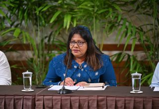 ހެލްތު މިނިސްޓަރ ޤީލާ އަލީ -- ފޮޓޯ: ރައީސް އޮފީސް