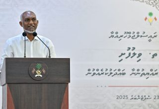 ރައީސުލްޖުމްހޫރިއްޔާ ޑރ. މުހައްމަދު މުއިއްޒު: ފޮޓޯ ރައީސް އޮފީސް