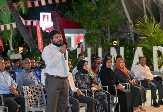 ވ. ތިނަދޫ ކައުންސިލުގެ ރައީސް ޝިފާގް ހުސެއިން/ ފޮޓޯ: ރައީސް އޮފީސް