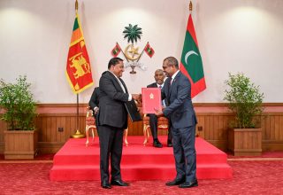 ލަންކާގެ ރައީސް ރާއްޖެ ވަޑައިގަތުން --- ފޮޓޯ: ރައީސް އޮފީސް