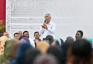 ރައީސުލްޖުމްހޫރިއްޔާ ޑރ. މުހައްމަދު މުއިއްޒު: ފޮޓޯ ރައީސް އޮފީސް