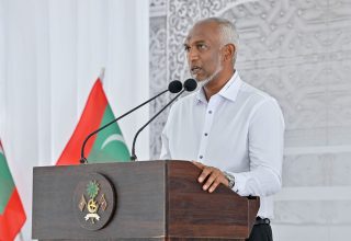 ރައީސުލްޖުމްހޫރިއްޔާ ޑރ. މުހައްމަދު މުއިއްޒު: ފޮޓޯ ރައީސް އޮފީސް