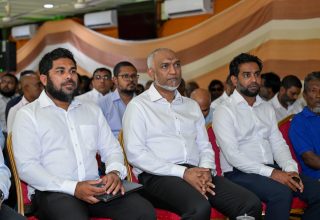 ނ. އަތޮޅަށް ރައސް ކުރައްވާ ދަތުރުފުޅުގެ ތެރެއިން،