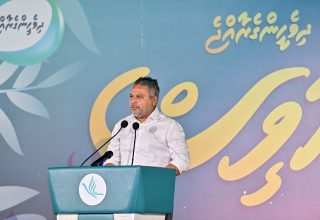 ފިޝަރީޒް މިނިސްޓަރ އަހުމަދު ޝިޔާމް -- ފޮޓޯ| ރައީސް އޮފީސް