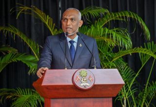 ރައީސުލްޖުމްހޫރިއްޔާ ޑރ. މުޙައްމަދު މުޢިއްޒު --- ރައީސް އޮފީސް