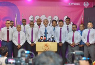ޕީޕީއެމް/ޕީއެންސީ ލީޑާޝިޕް ބޭއްވި ނޫސްވެރިންގެ ބައްދަލުވުމެއްގެ ތެރެއިން/ ފޮޓޯ: މިހާރު