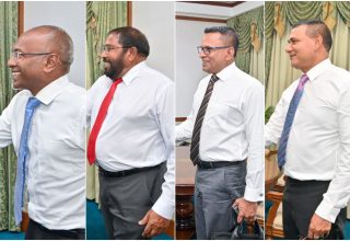 ރައީސް އޮފީހުގައި މިއަދު ކުރިޔަށް ގެންދިޔަ ބައްދަލުވުމުގެ ތެރެއިން/ ފޮޓޯ: ރައީސް އޮފީސް