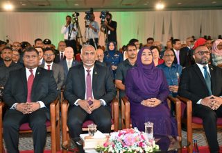 ރާއްޖެ އިސްލާމް ވީ ދުވަސް ފާހަގަކުރުމުގެ ރަސްމިއްޔާތުގެ ތެރެއިން: ފޮޓޯ/ ރައީސް އޮފީސް