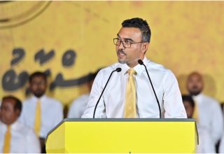 އެމްޑީޕީގެ ޕާލިމަންޓު ގުރޫޕުގެ ލީޑަރު، ހިތަދޫ ދެކުނު ދާއިރާގެ މެމްބަރު އިބްރާހިމް ނާޒިލް