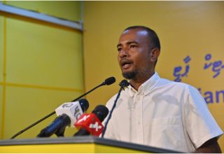 މަނަދޫ ދާއިރާގެ ކުރީގެ މެމްބަރު އަހުމަދު ހާރޫން