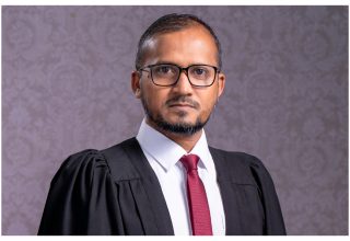ހައިކޯޓުގެ ފަނޑިޔާރު އިބްރާހިމް މާހިރު/ ފޮޓޯ: ހައިކޯޓު