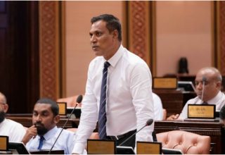 ރައްޔިތުންގެ މަޖިލީހުގެ ހުޅުމާލެ ދެކުނު ދާއިރާގެ މެމްބަރު ޑރ އަހުމަދު ޝަމްހީދު/ ފޮޓޯ: މަޖިލިސް