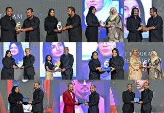 ސަންގުގެ 10 ވަނަ އަހަރީ ދުވަހުގައި އެވޯޑު ލިބުނު މުއައްޒަފުންނާއި ހިދުމަތްތެރިން: ފޮޓޯ/ރައީސް އޮފީސް