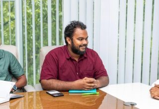 ކެރޮމް އެސޯސިއޭޝަން އޮފް މޯލްޑިވްސްގެ ޖެނެރަލް ސެކެޓްރީ ހުސެއިން ރައުޝާން