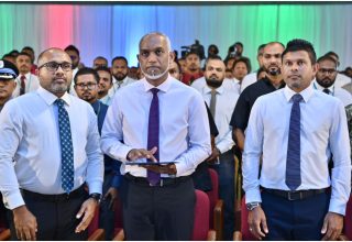 ނާރެސް އިފްތިތާހު ކުރުމާއި އޮޕަރޭޝަން ކުރަނގި ފޭސް ދޭއް ފެށުމަށް ހާއްސަކޮށް ބޭއްވި ރަސްމިއްޔާތުގެ ތެރެއިން/ ފޮޓޯ: ރައީސް އޮފީސް