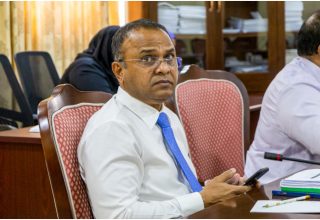 ރައްޔިތުންގެ މަޖިލީހުގެ ހެންވޭރު ދެކުނު ދާއިރާގެ މެމްބަރު ހުސެއިން ޝަމީމް