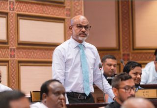 ރައްޔިތުންގެ މަޖިލީހުގެ ނައިބު ރައީސް، ދިއްގަރު ދާއިރާގެ މެމްބަރު އަހުމަދު ނާޒިމް/ ފޮޓޯ: މަޖިލިސް