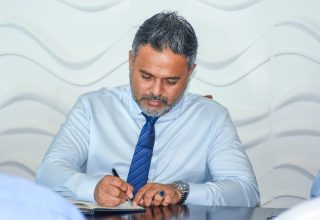 ފިޝަރީޒް މިނިސްޓަރު އަހުމަދު ޝިޔާމް: ފޮޓޯ/ މިނިސްޓްރީ