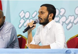 ރައީސުލްޖުމްހޫރިއްޔާގެ އޮފީހުގެ އަންޑަސެކްރެޓަރީ ފޮރ ޕަބްލިކް ޕޮލިސީ މުޙައްމަދު ފިރުޒުލް/ ފޮޓޯ: ޕީއެންސީ