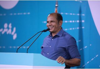 ޕީއެންސީ ހަރުގެ ޖަލްސާގައި ދިއްދޫ ދާއިރާގެ މެމްބަރު އަބްދުއްލަތީފް ވާހަކަ ދައްކަވަނީ/ ފޮޓޯ: ހަތާވިސް
