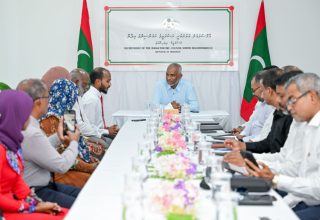 ރައީސް ރަސްގެތީމުގެ ކައުންސިލާއި ބައްދަލުކުރެއްވުން: ފޮޓޯ/ ރައީސް އޮފީސް