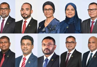 ރައީސް މުއިއްޒުގެ ކެބިނެޓުން އިސްތިއުފާ ދެއްވި ވަޒީރުން