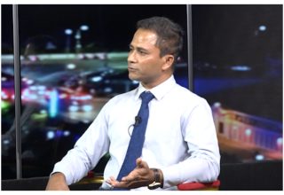 ރައްޔިތުންގެ މަޖިލީހުގެ ފުވައްމުލަކު ދެކުނު ދާއިރާގެ މެމްބަރު އިބްރާހިމް ހުސެއިން ސަންގުޓީވީގެ ”ހަބަރަށްފަހު“ ޕްރޮގްރާމްގައި ވާހަަކަ ދައްކަވަނީ / ފޮޓޯ:ސަންގު