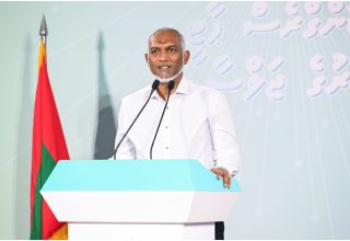 ރައީސުލްޖުމްހޫރިއްޔާ ޑރ. މުޙައްމަދު މުޢިއްޒު