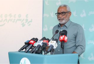 ކޮންގްރެސް ޕާޓީގެ އެތެރޭގެ އިންތިޚާބާއި ގުޅޭ މަޢުލޫމާތު ހިއްސާ ކުރުމަށް ބޭއްވި ނޫސްވެރިންގެ ބައްދަލުވުން/ ފޮޓޯ: ޕީއެންސީ