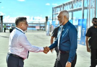 ރައީސް މުއިއްޒު އަދި އެމްޑީ ޝަރީފް: ފޮޓޯ/ ރައީސް އޮފީސް