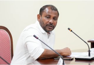 ރައްޔިތުންގެ މަޖިލީހުގެ ތިމަރަފުށި ދާއިރާގެ މެމްބަރު އަބްދުﷲ ރިޔާޒް/ ފޮޓޯ: މަޖިލިސް