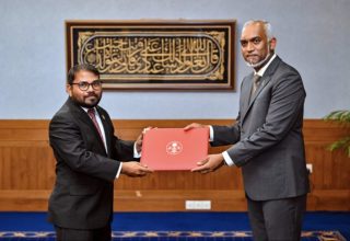 ފޮޓޯ: ރައީސް އޮފީސް