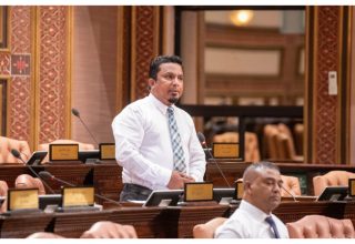 މަތިވެރި ދާއިރާގެ މެމްބަރު ހަސަން ޒަރީރް: ފޮޓޯ: މަޖިލިސް
