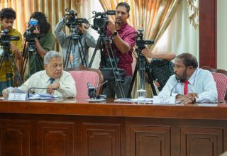 މާލިއްޔާތު ކޮމިޓީގެ މުގައްރިއްރު ގާސިމް އިބްރާހިމް: ފޮޓޯ/ މަޖިލިސް
