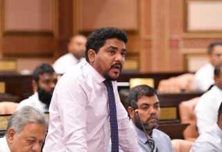 ރައްޔިތުންގެ މަޖިލީހުގެ ކެންދޫ ދާއިރާގެ މެމްބަރު މައުރޫފް: ފޮޓޯ/ މަޖިލިސް