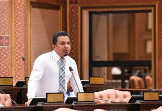 މަތިވެރި ދާއިރާގެ މެމްބަރު ޒަރީރު: ފޮޓޯ/ މަޖިލިސް