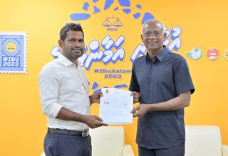 މެމްބަރު ޝިޔާން އަދި ރައީސް ސާލިހު: ފޮޓޯ/ ޝިޔާން