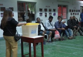 އެމްޑީޕީގެ ޗެއާޕާސަން އިންތިހާބުގައި ވޯޓުލުން ކުރިއަށް ދަނީ