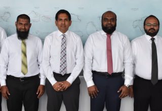 އަދާލަތު ޕާޓީގެ އިސްވެރިން ވަޒީރު ސައީދާ ބައްދަލުކުރެއްވުން