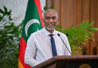 މިއަދު ބޭއްވި ނޫސްވެރިންގެ ބައްދަލުވުމުގައި ރައީސް ޑރ. މުއިއްޒު -- ފޮޓޯ: ރައީސް އޮފީސް