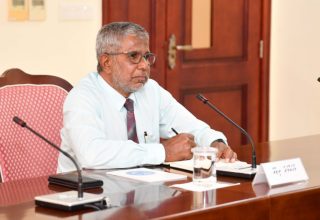 ޕީސީބީގެ ރައީސް މުހައްމަދު ނިޒާރު މަޖިލީހުގެ ކޮމިޓީއެއްގައި